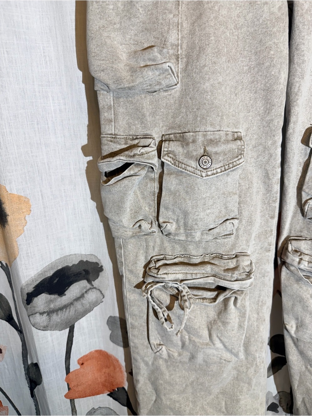 VIP Light Stone Washed Jeans - Picture 4 of 10